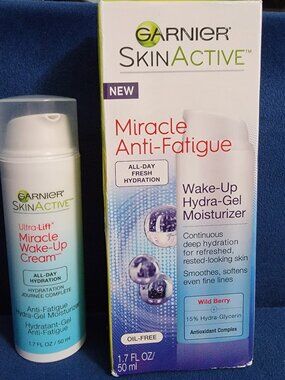 Garnier Skin Active Ultra-Lift Miracle Wake-Up Cream - Anti-fatigue Hydragel NWT
